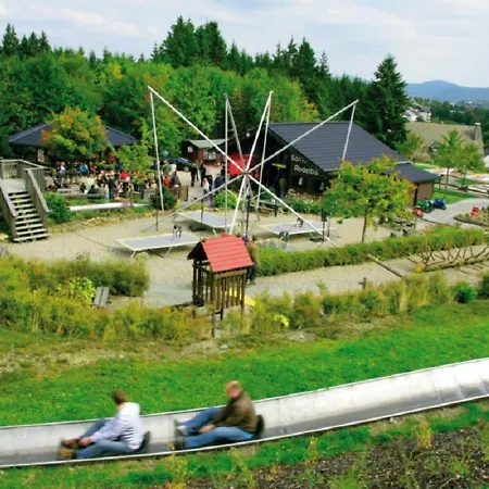 Small Flat In Neuastenberg Near The Ski Lift דירה ווינטרברג